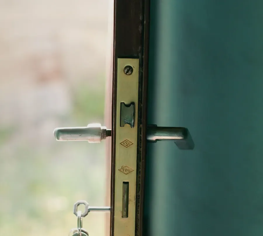 Open door showing the locking edge and handle – checking for lock repair or replacement in Normanton with the door open, Locksmith Normanton